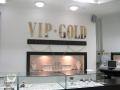   Gucci     VIP GOLD. 