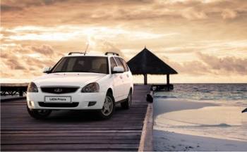 C  Lada Priora. 