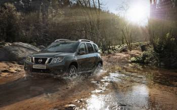 Nissan     Terrano. 