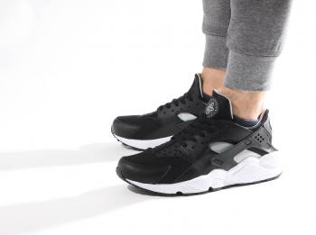  Nike Air Huarache    