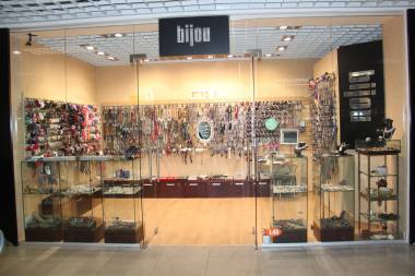 ����������� ��������� ��������� � ������ Bijou. ������