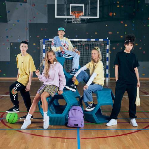 ��������� � ����� � Street Beat ������